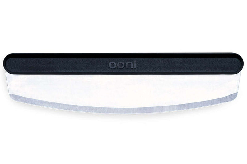 Couteau à pizza demi-lune Ooni lame 35cm en acier inoxydable