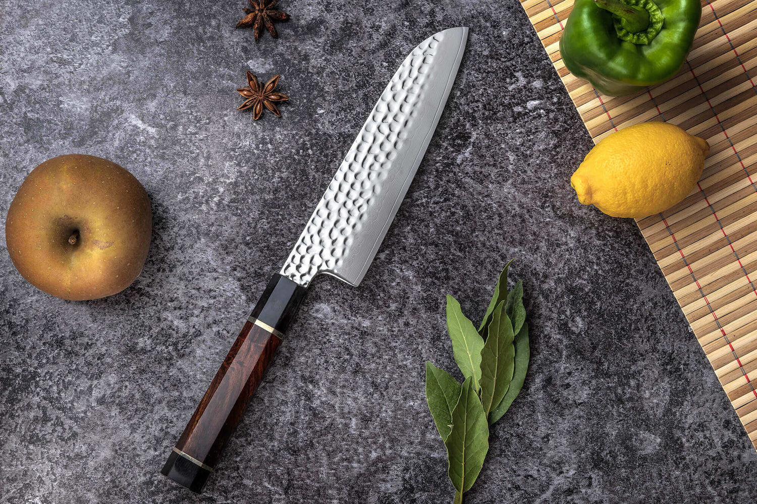 Couteau santoku Sayuto Desert Damas martelé 18cm