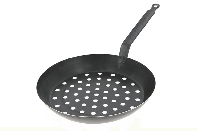 Poêle à marrons perforée De Buyer 5490.28 28cm en tôle d'acier bleuie pour cuisson sur braise