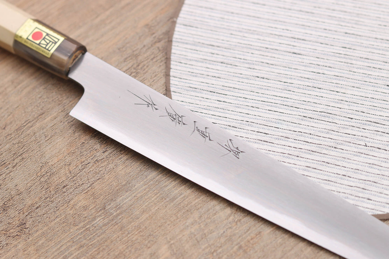 Couteau sujihiki japonais artisanal Kasahara Shigehiro forgé par Yoshikazu Ikeda 24cm
