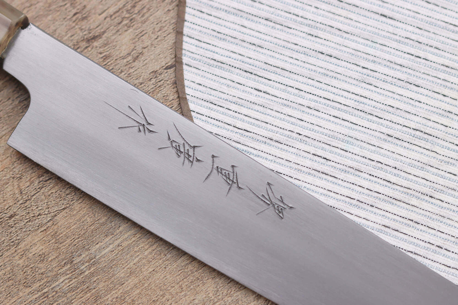 Couteau sujihiki japonais artisanal Kasahara Shigehiro forgé par Yoshikazu Ikeda 27cm