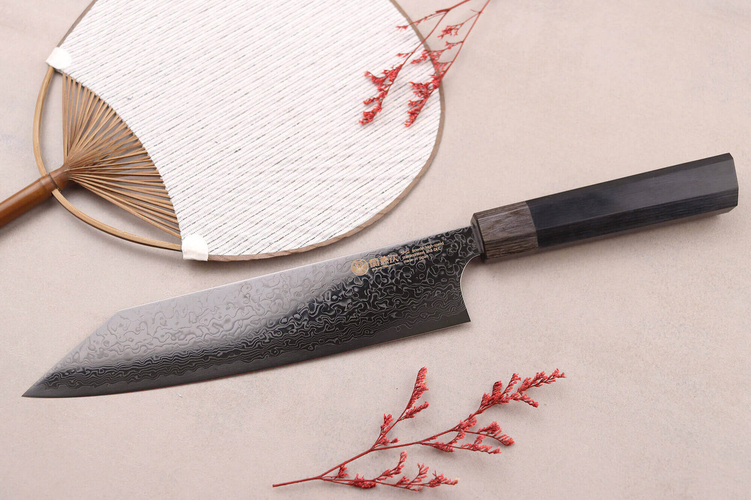 Couteau de chef kiritsuke japonais Kanetsugu Zuiun Kiwami revêtement DLC 21cm