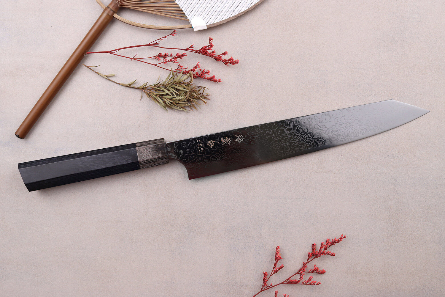 Couteau sujihiki kiritsuke japonais Kanetsugu Zuiun Kiwami revêtement DLC 24cm
