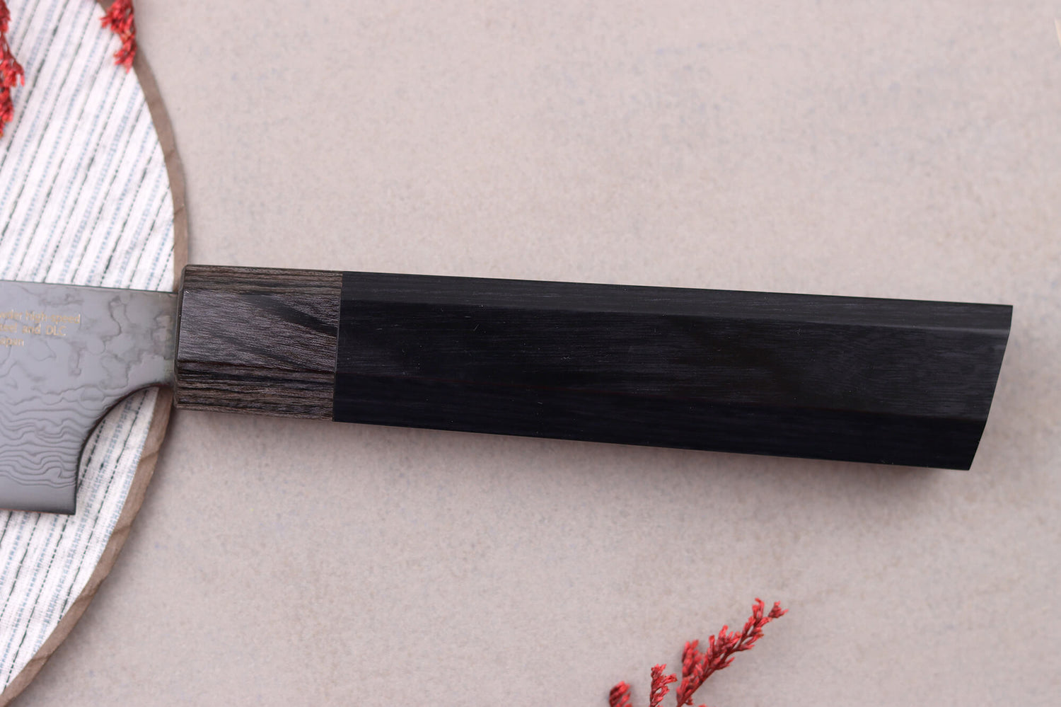Couteau sujihiki kiritsuke japonais Kanetsugu Zuiun Kiwami revêtement DLC 24cm