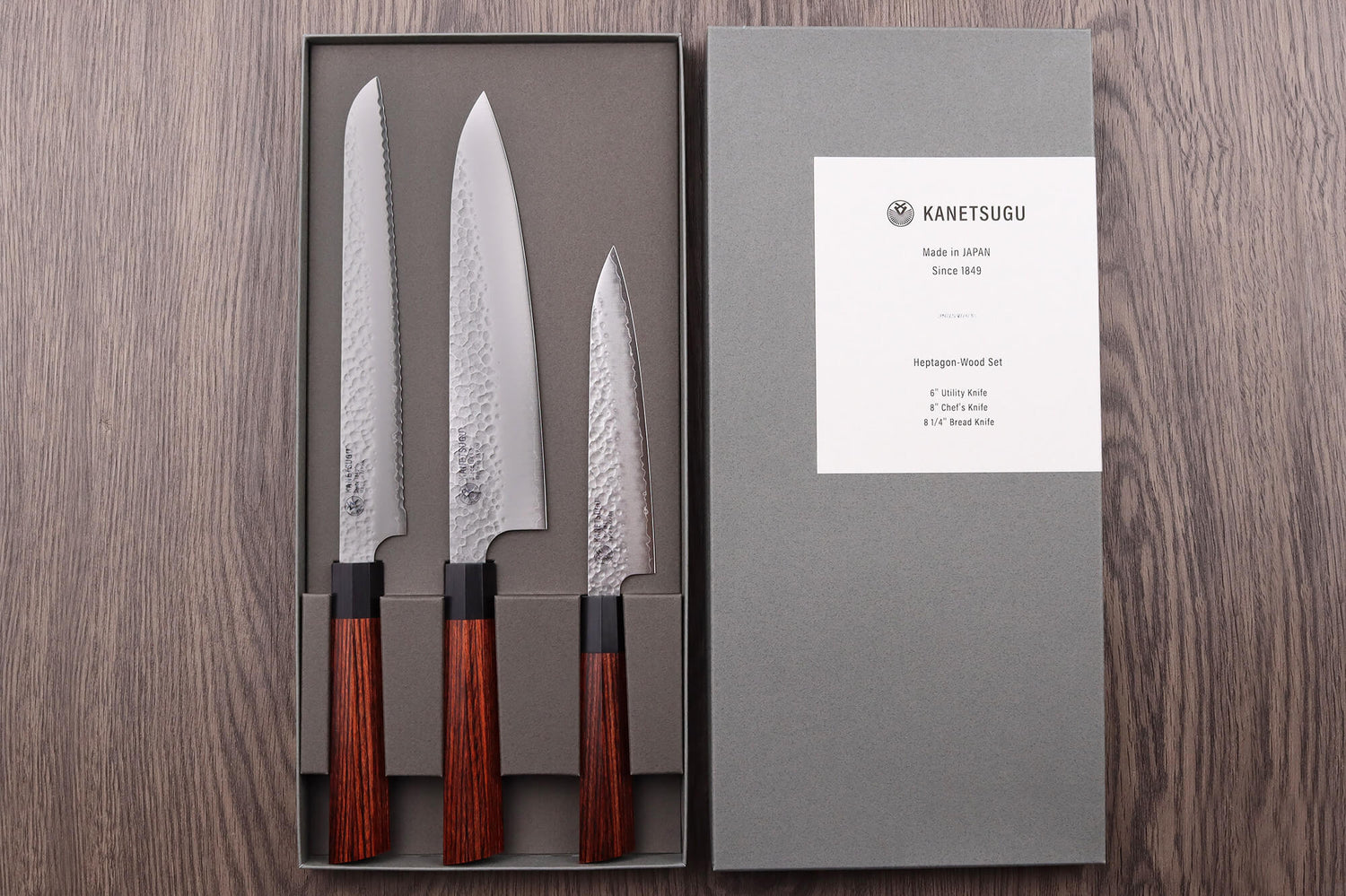 Coffret de 3 couteaux japonais Kanetsugu Heptagon Uto universel, chef et pain