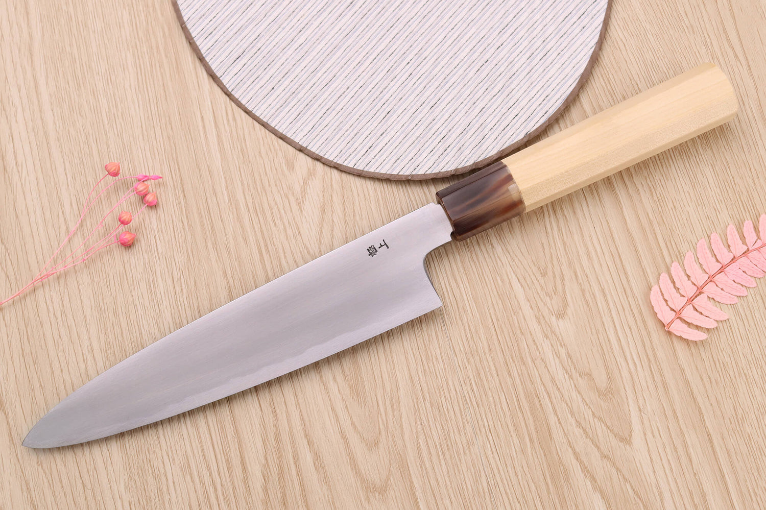 Couteau de chef japonais artisanal Kasahara Shigehiro forgé par Yoshikazu Ikeda 21cm