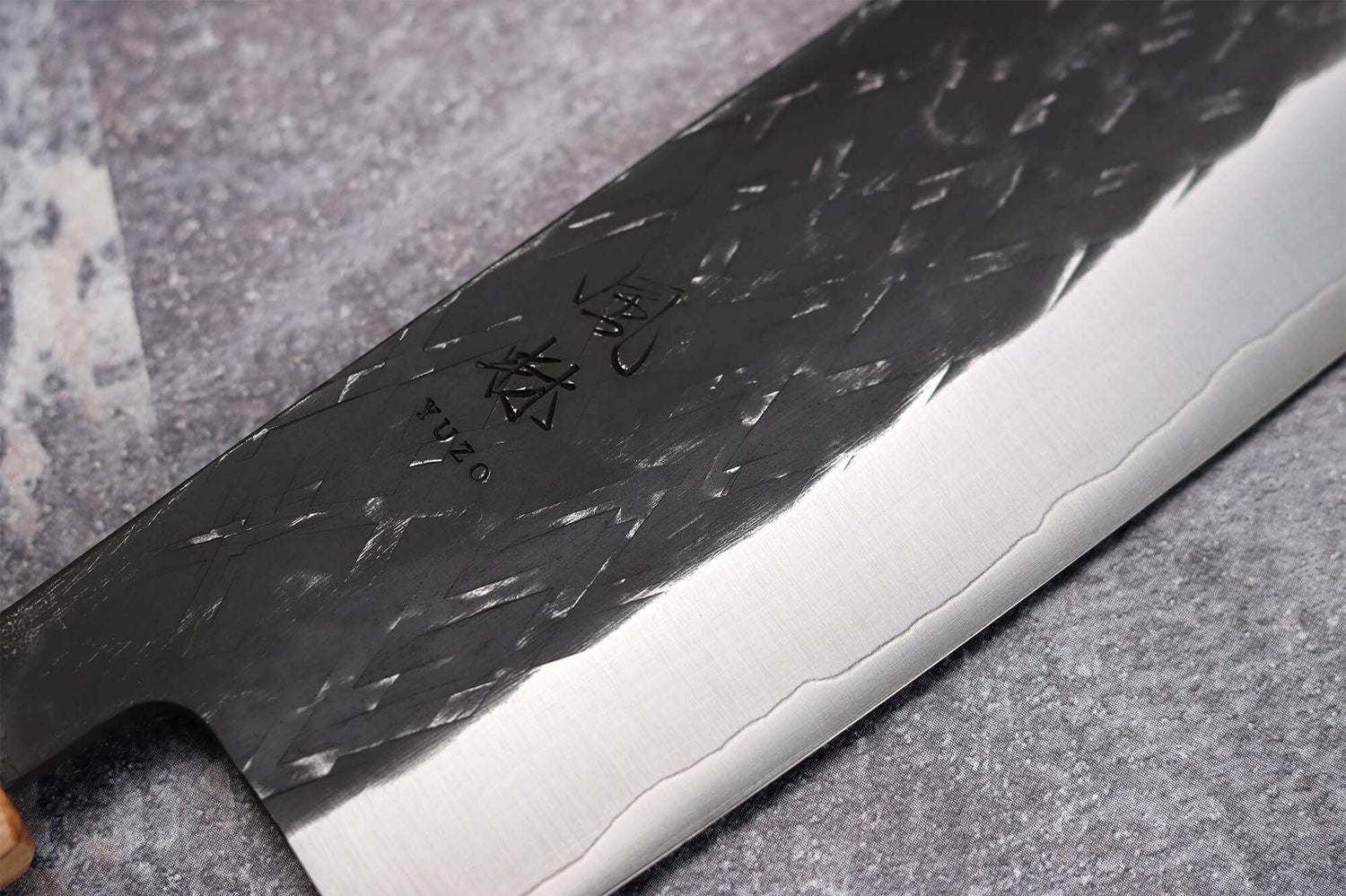 Couteau nakiri 16,5cm japonais artisanal Yuzo Black SLD ébène et olivier