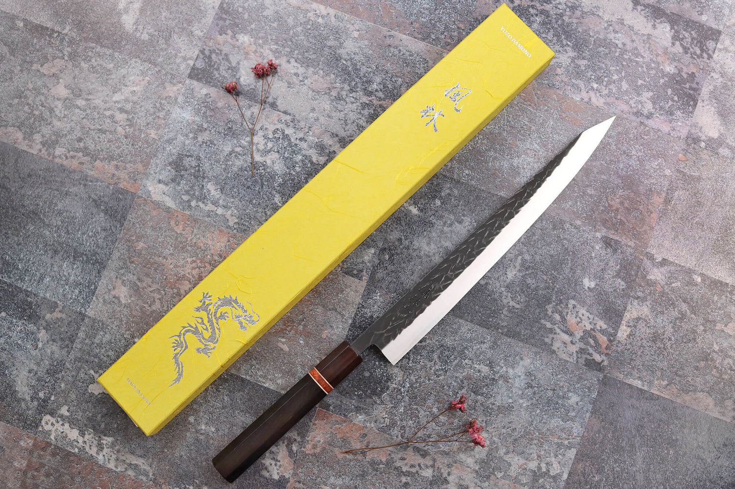 Couteau sujihiki 27cm japonais artisanal Yuzo Black SLD ébène et cognassier