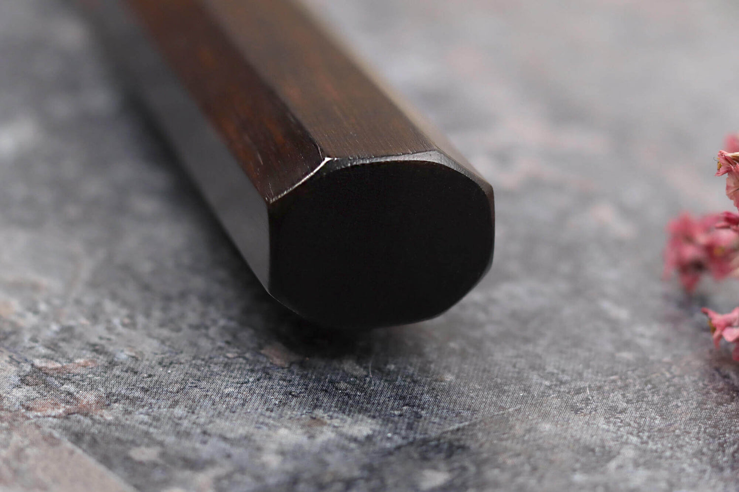 Couteau sujihiki 27cm japonais artisanal Yuzo Black SLD ébène et cognassier