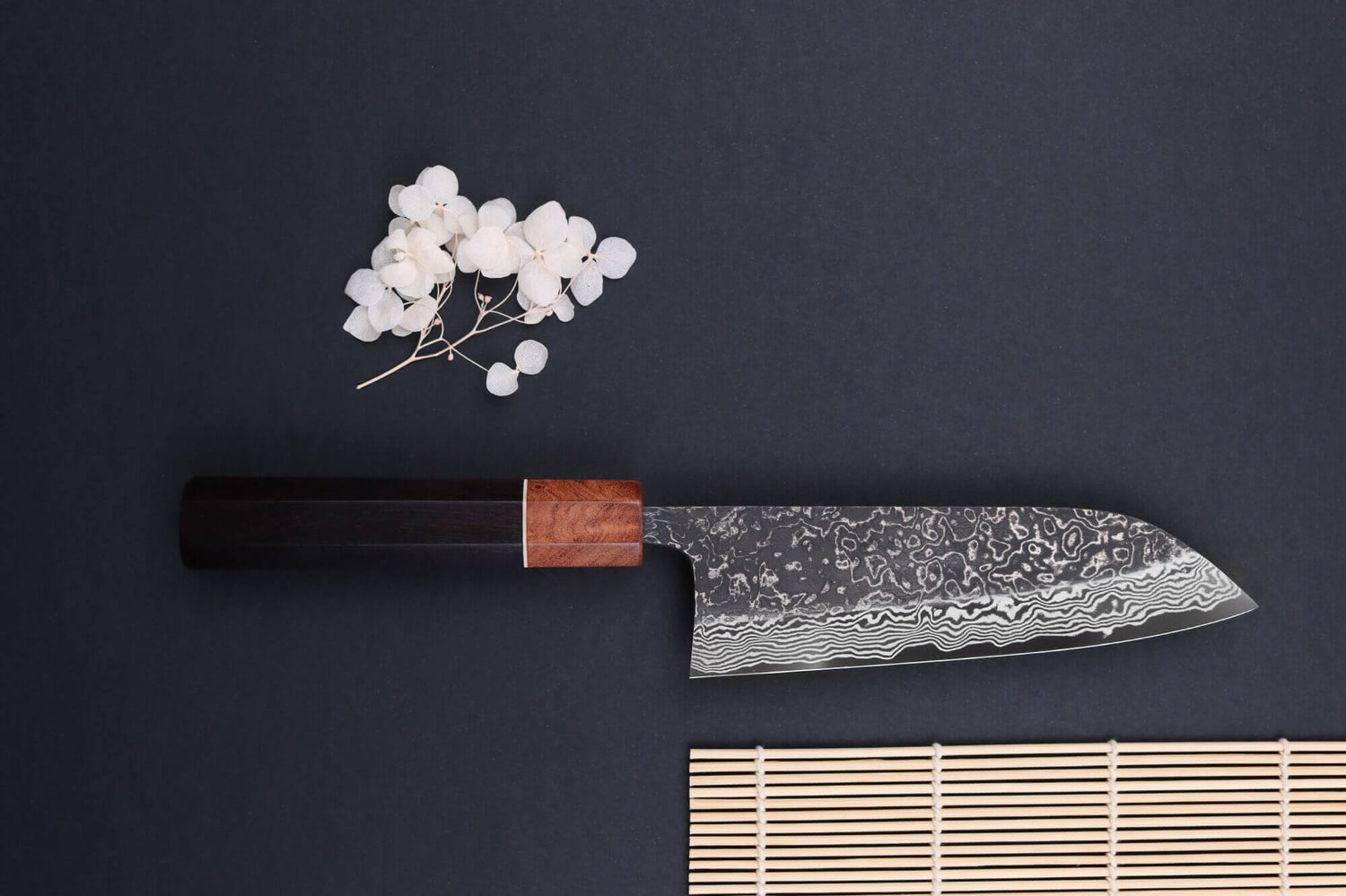 Couteau santoku 16,5cm japonais artisanal Masashi Yamamoto SLD Kuro damas