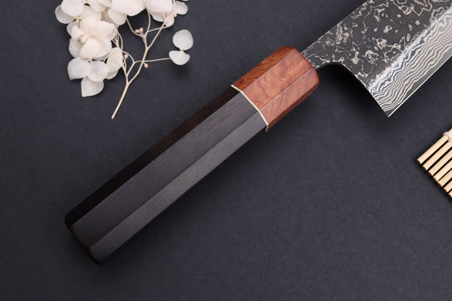 Couteau santoku 16,5cm japonais artisanal Masashi Yamamoto SLD Kuro damas