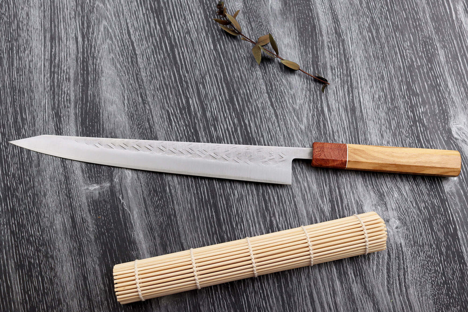 Couteau sujihiki 27cm japonais artisanal Yuzo SLD olivier et cognassier