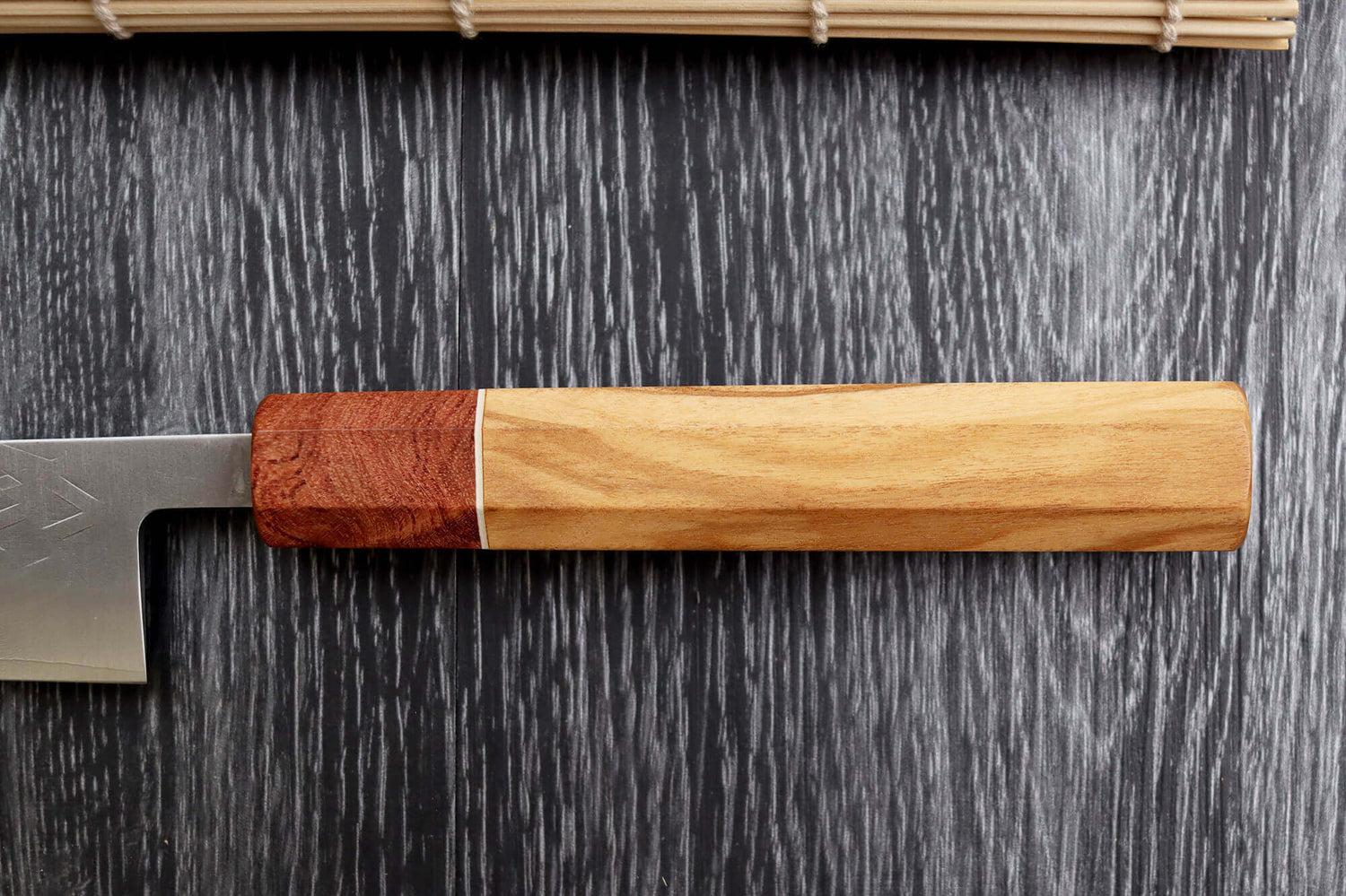 Couteau sujihiki 27cm japonais artisanal Yuzo SLD olivier et cognassier