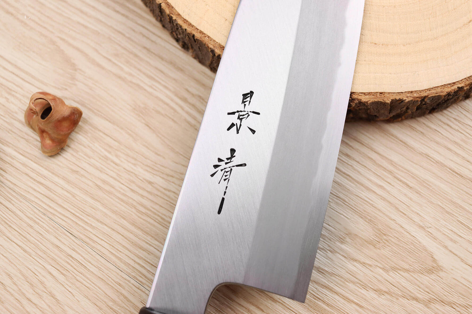 Couteau santoku japonais artisanal Kagekiyo Suri Urushi 18cm