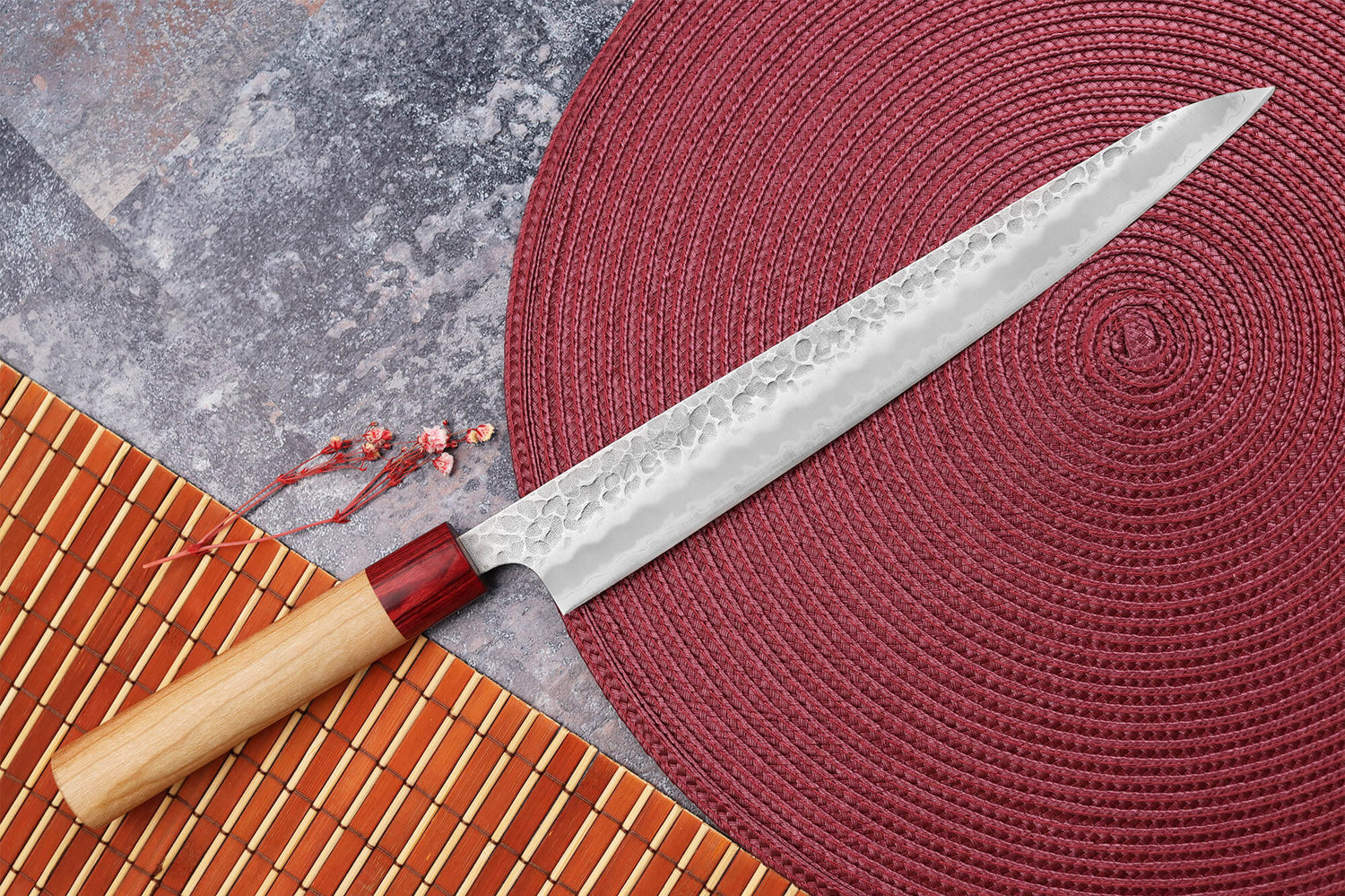 Couteau sujihiki japonais artisanal Tsunehisa Aogami Super martelé 27cm