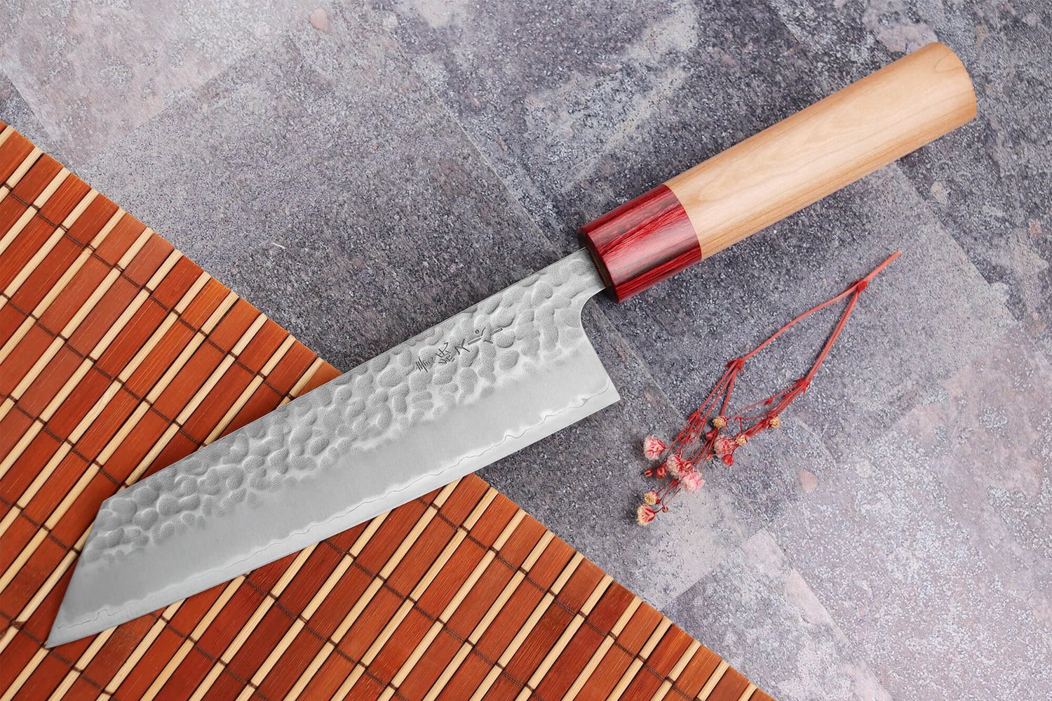 Couteau bunka japonais artisanal Tsunehisa Aogami Super martelé 17cm