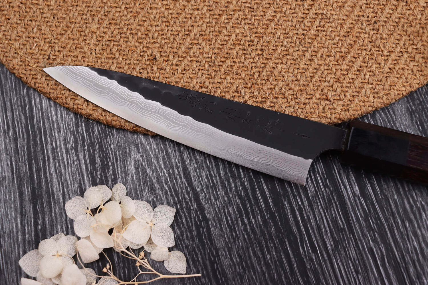 Couteau universel japonais artisanal Nao Yamamoto Damas AS brut de forge 13,5cm