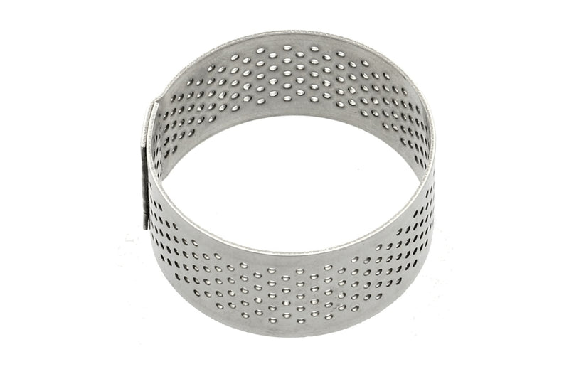Mini moule perforé rond Mallard Ferrière pour petits fours en inox - 3,5cm