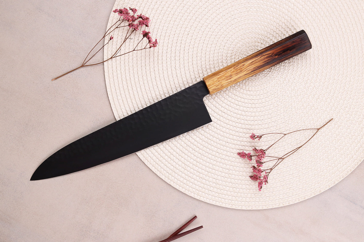 Couteau de chef 24cm japonais Sakai Takayuki Kurokage VG10 manche en chêne brûlé