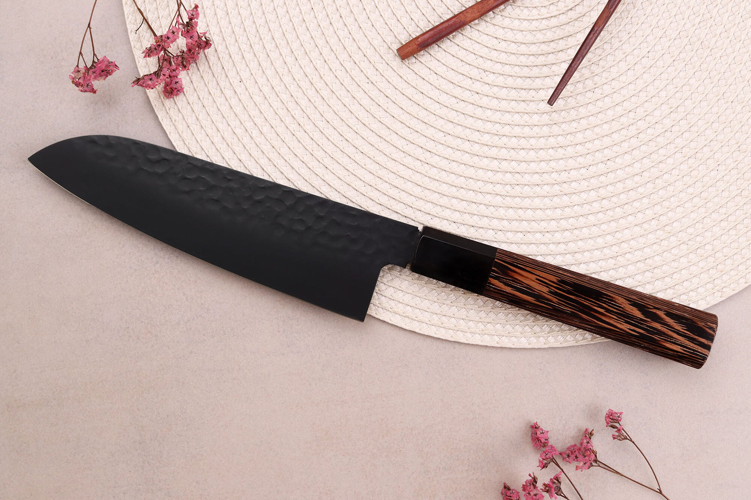 Couteau santoku 17cm japonais Sakai Takayuki Kurokage VG10 manche en wengé