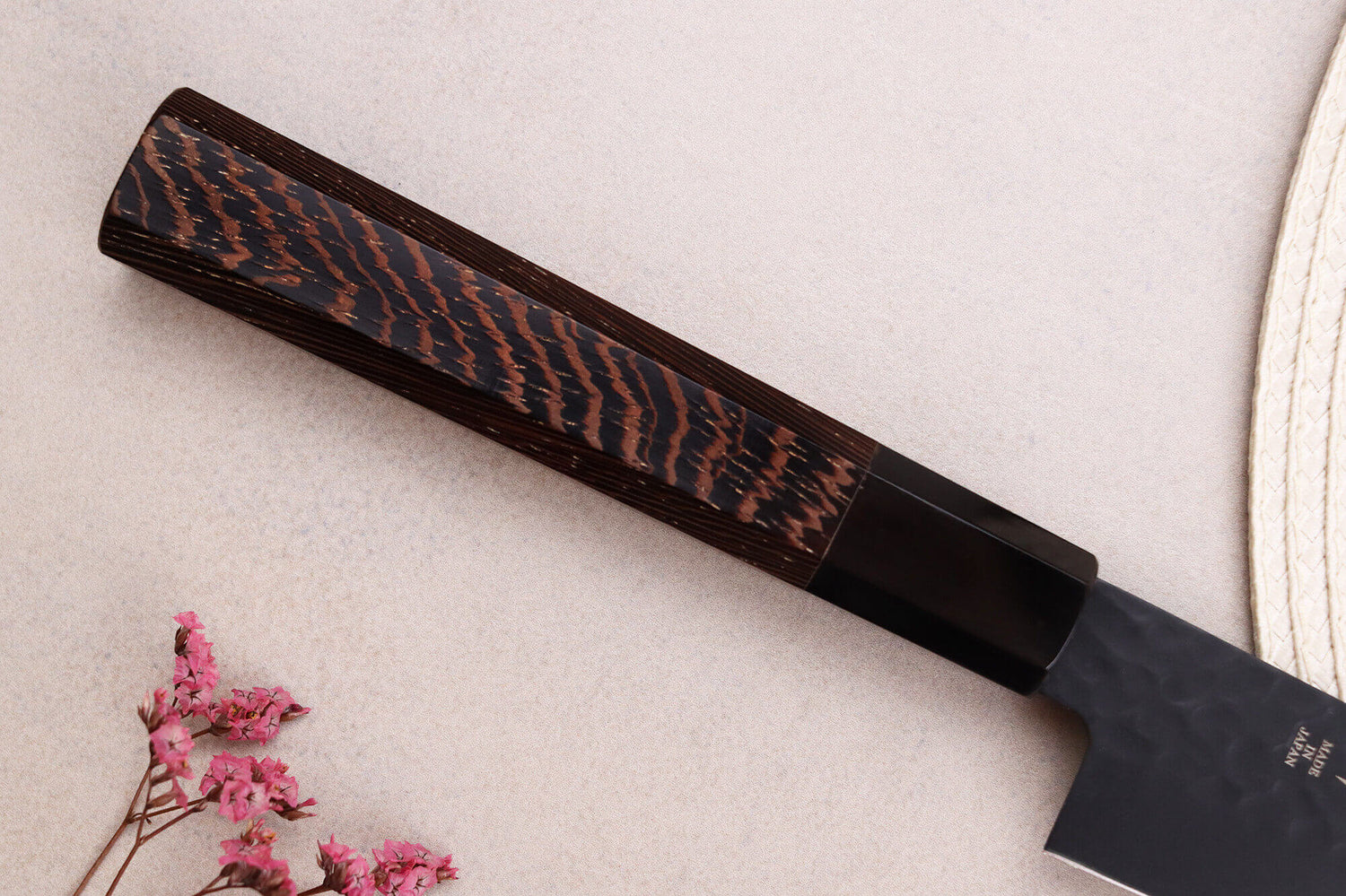 Couteau sujihiki 24cm japonais Sakai Takayuki Kurokage VG10 manche en wengé
