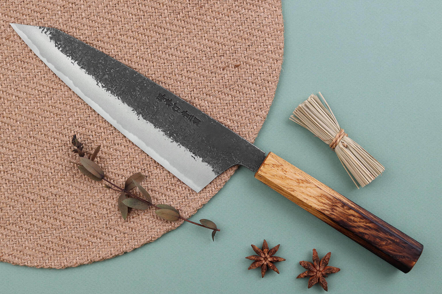 Couteau de chef kiritsuke japonais artisanal Sakai Takayuki Homura Guren 22,5cm