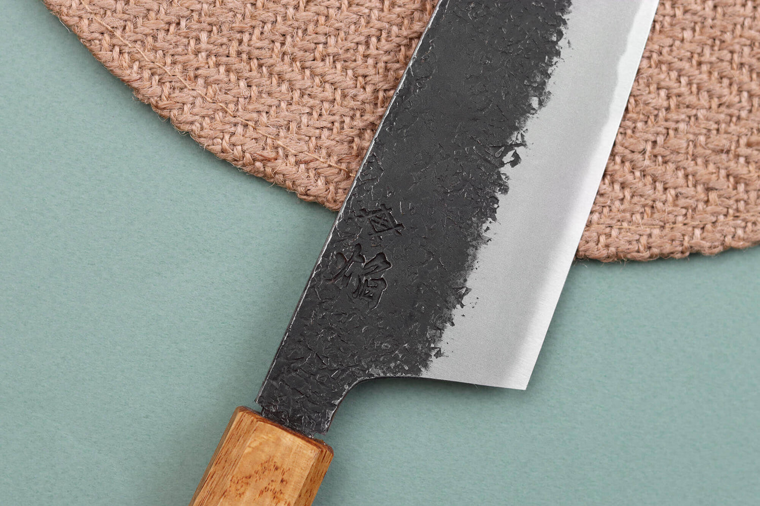 Couteau de chef kiritsuke japonais artisanal Sakai Takayuki Homura Guren 22,5cm