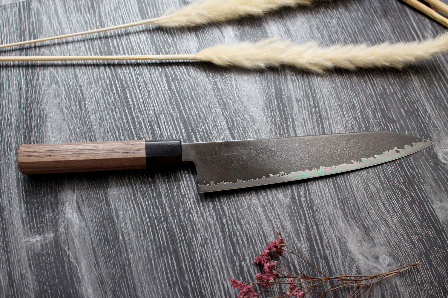 Couteau de chef kiritsuke japonais artisanal Kagekiyo Black Damascus VG10 21cm