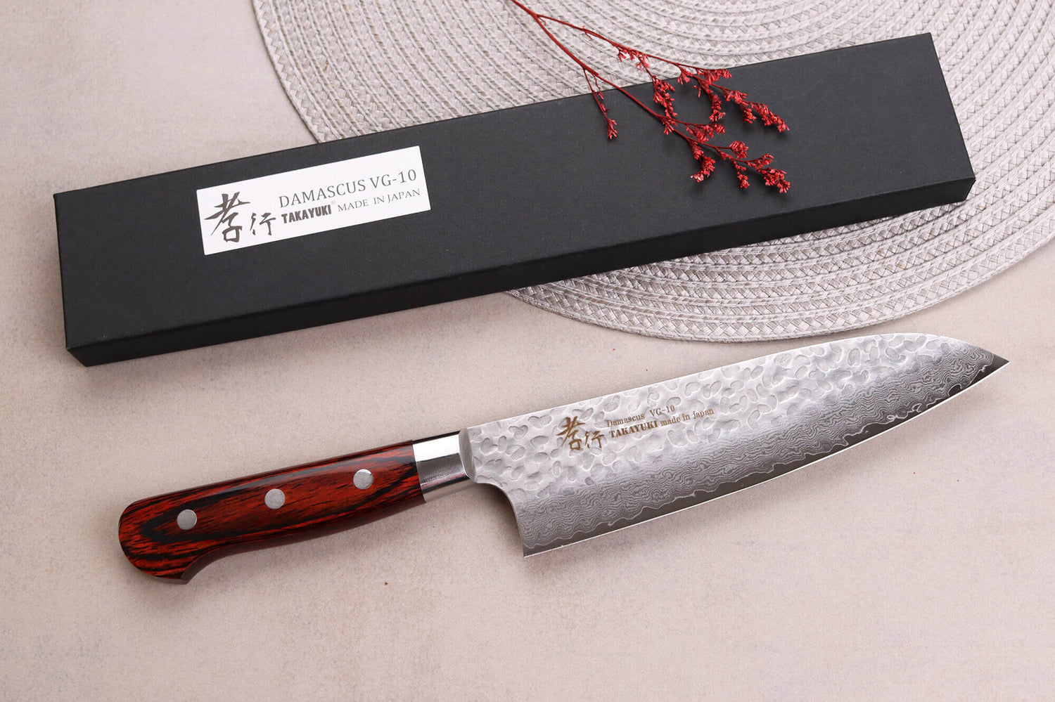 Couteau santoku japonais 18cm Sakai Takayuki Damascus Western 33 couches