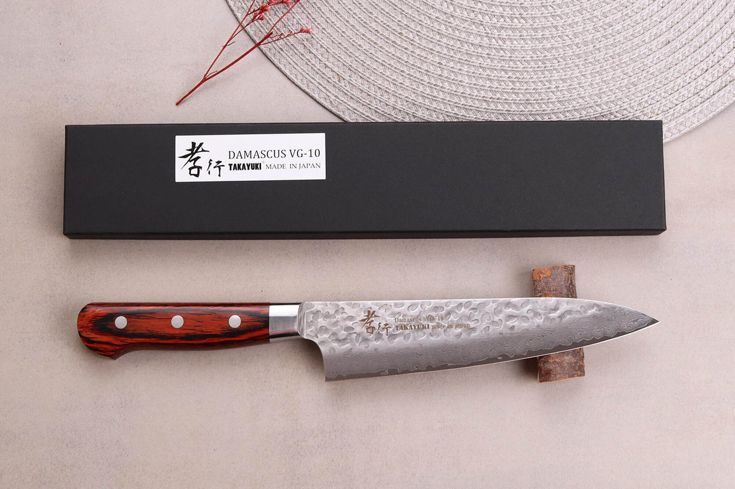 Couteau de chef japonais 18cm Sakai Takayuki Damascus Western 33 couches
