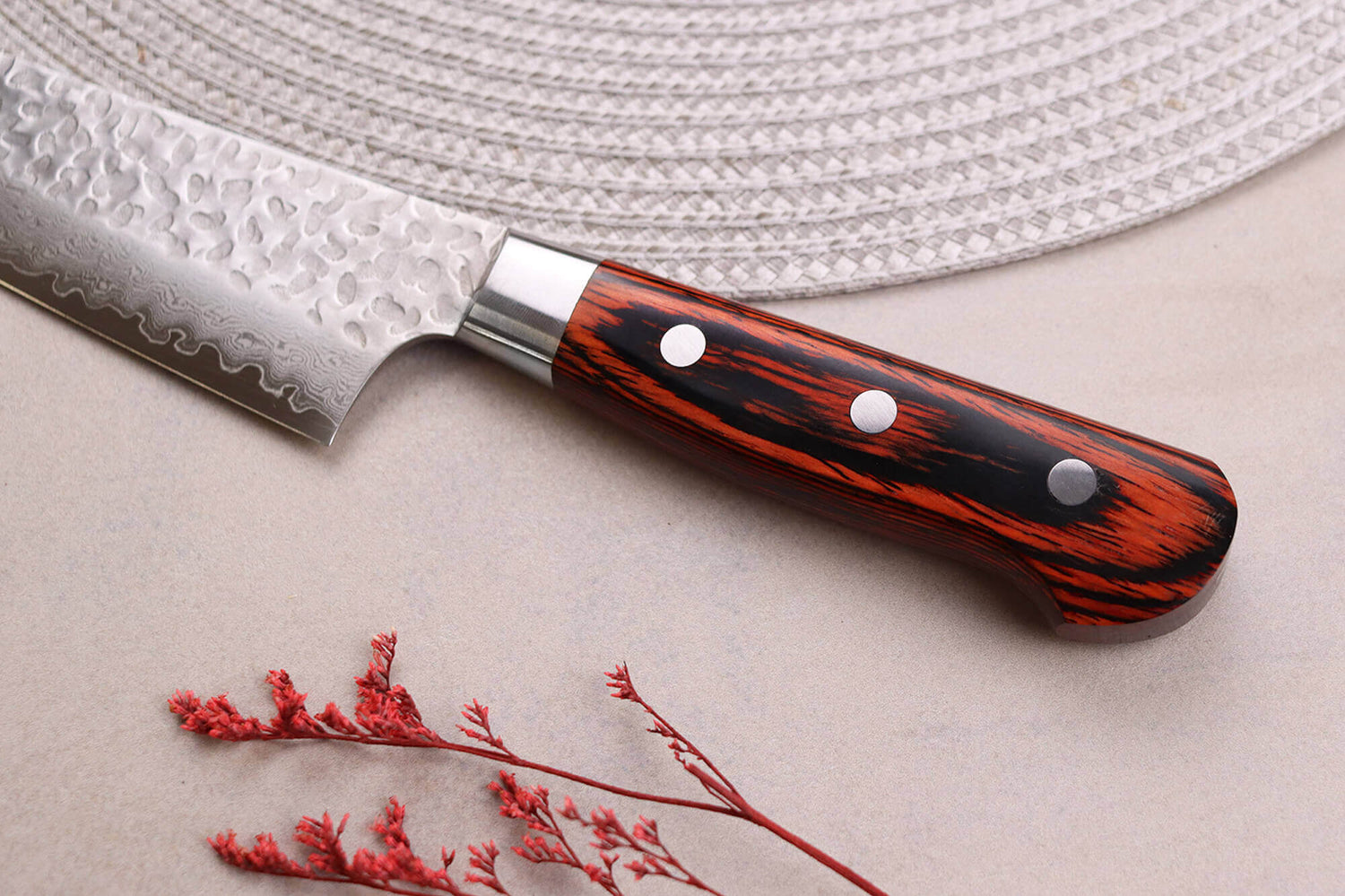 Couteau de chef japonais 18cm Sakai Takayuki Damascus Western 33 couches
