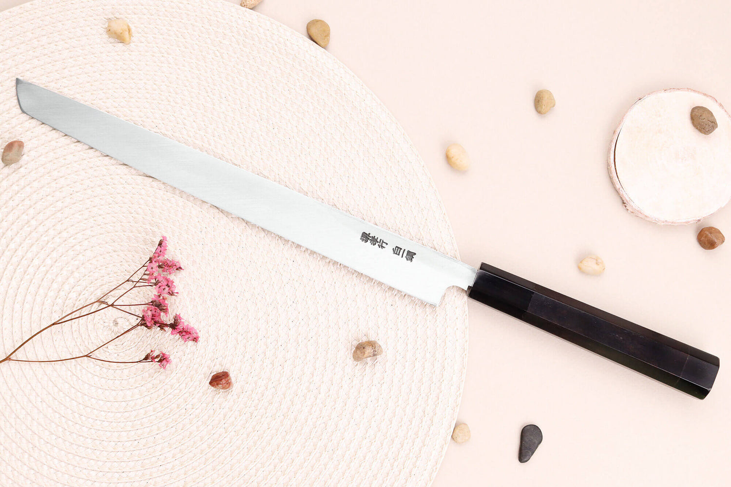 Couteau sakimaru takohiki japonais artisanal 27cm Sakai Takayuki Byakko manche en ébène + étui