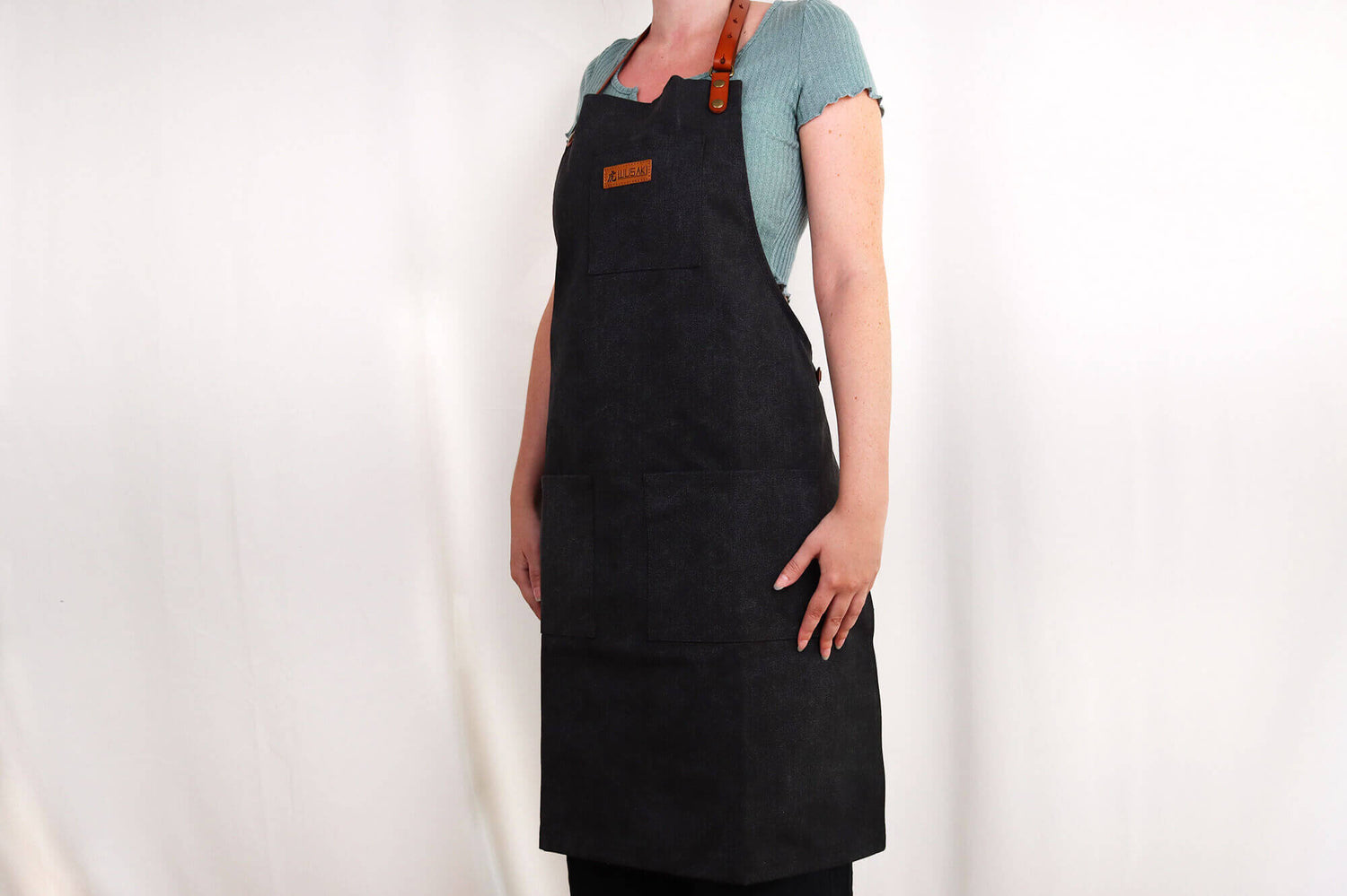 Tablier de cuisine Wusaki en toile noire charbon et cuir 83x67,5cm - Taille unique