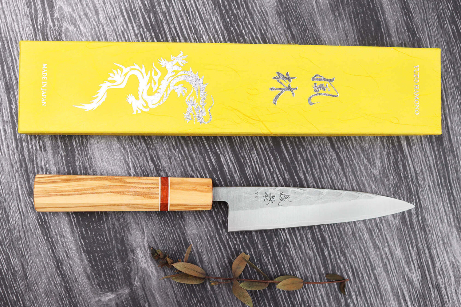 Couteau universel 13,5cm japonais artisanal Yuzo SLD olivier et sequoia