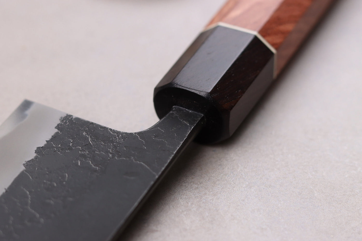 Couteau gyuto 24cm japonais artisanal Masashi Yamamoto BS1 Black Nashiji