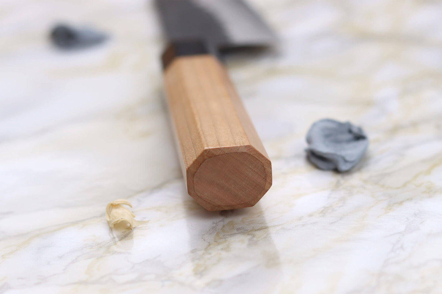 Couteau bunka japonais artisanal Masakage Koishi 17cm