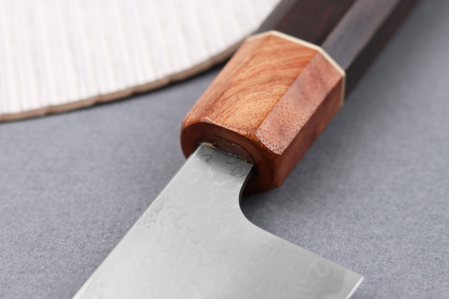 Couteau de chef 21cm japonais artisanal Toshihiro Wakui Aogami 2 damas laminé