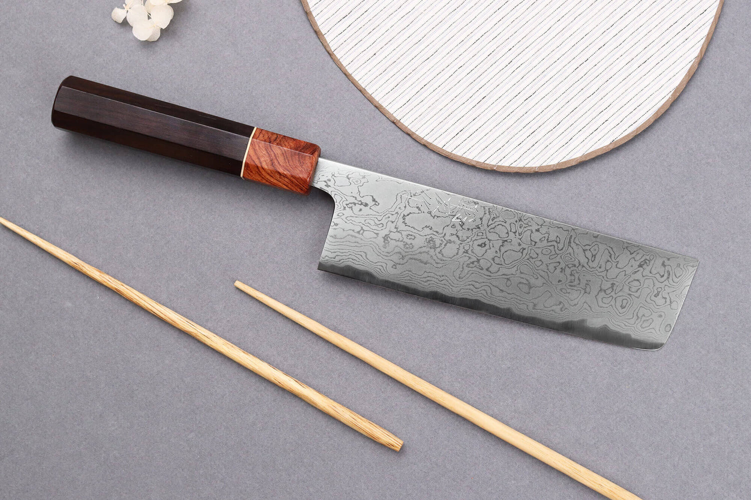 Couteau nakiri 16,5cm japonais artisanal Toshihiro Wakui Aogami 2 damas laminé