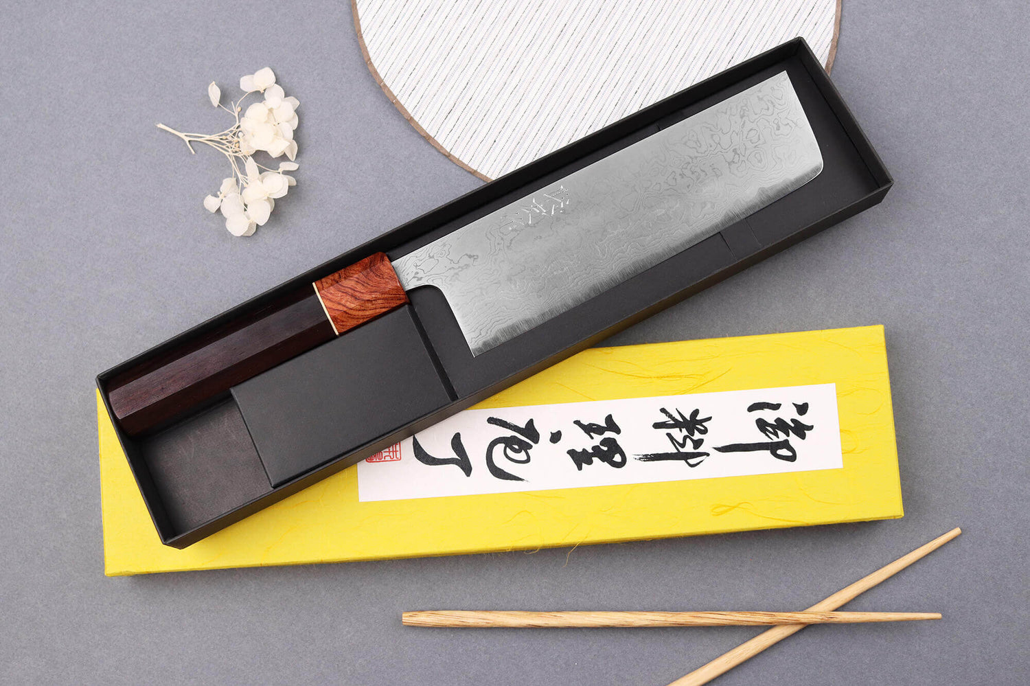 Couteau nakiri 16,5cm japonais artisanal Toshihiro Wakui Aogami 2 damas laminé