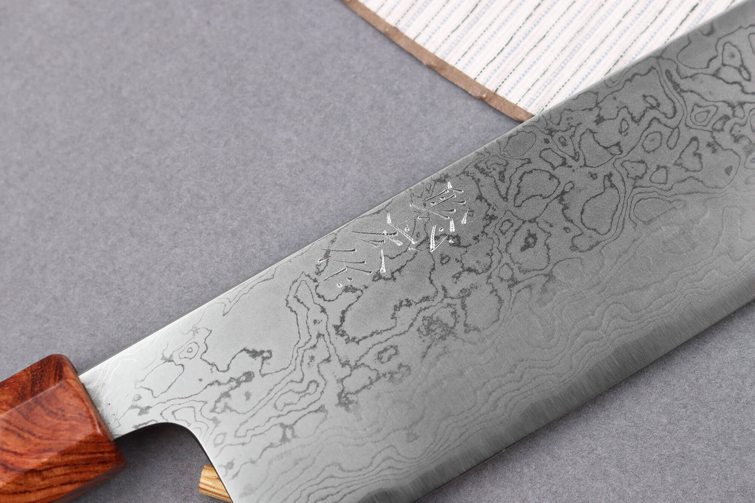 Couteau nakiri 16,5cm japonais artisanal Toshihiro Wakui Aogami 2 damas laminé