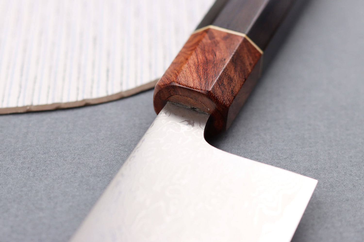 Couteau nakiri 16,5cm japonais artisanal Toshihiro Wakui Aogami 2 damas laminé