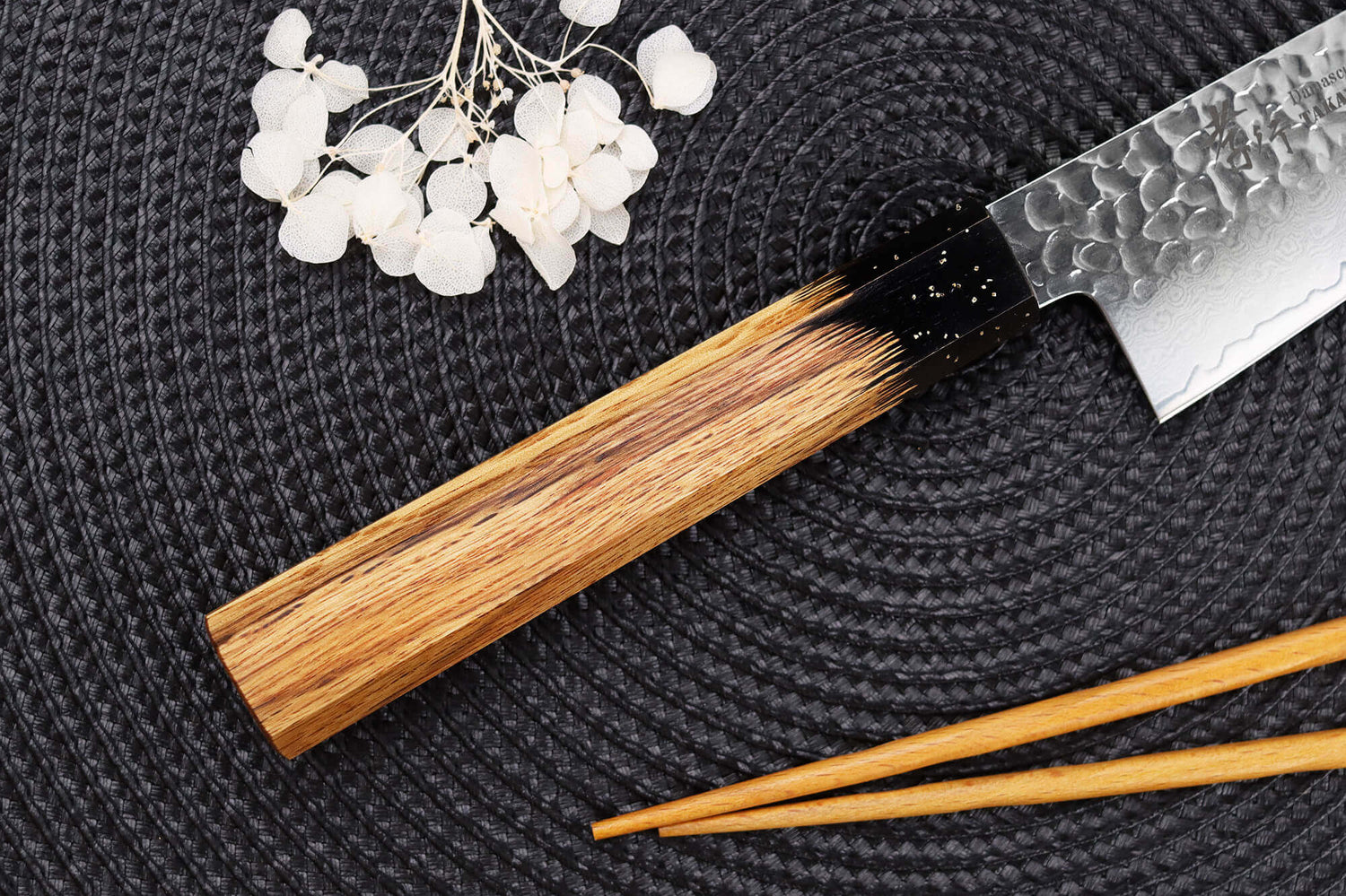 Couteau de chef 21cm japonais Sakai Takayuki Kashi Urushi VG10 damas