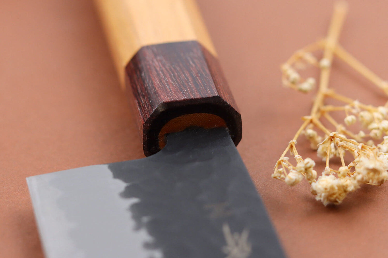 Couteau santoku 16,5cm japonais Sakai Takayuki AS brut de forge