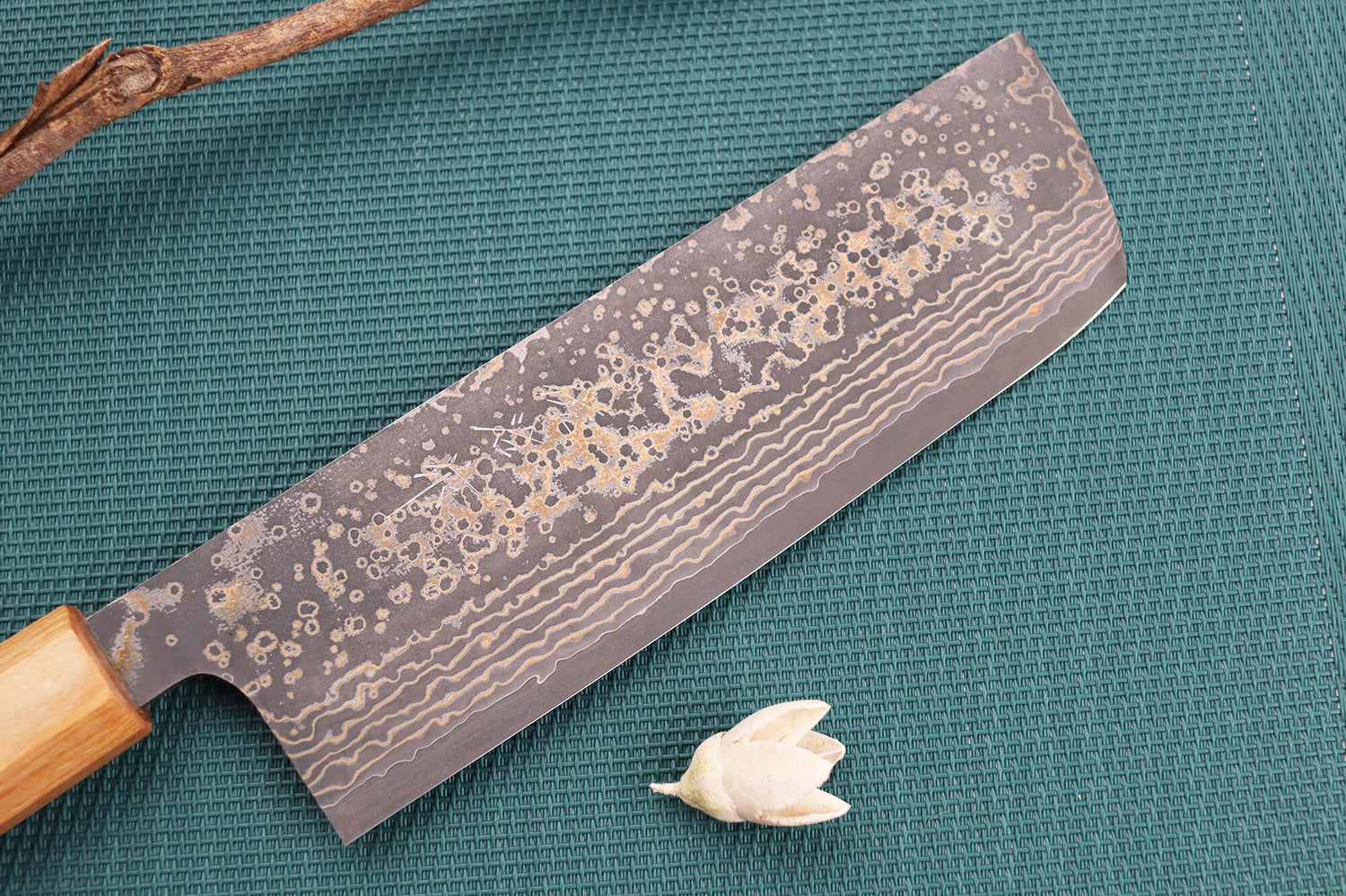 Couteau nakiri japonais artisanal Takeshi Saji VG10 Gold 16,5cm