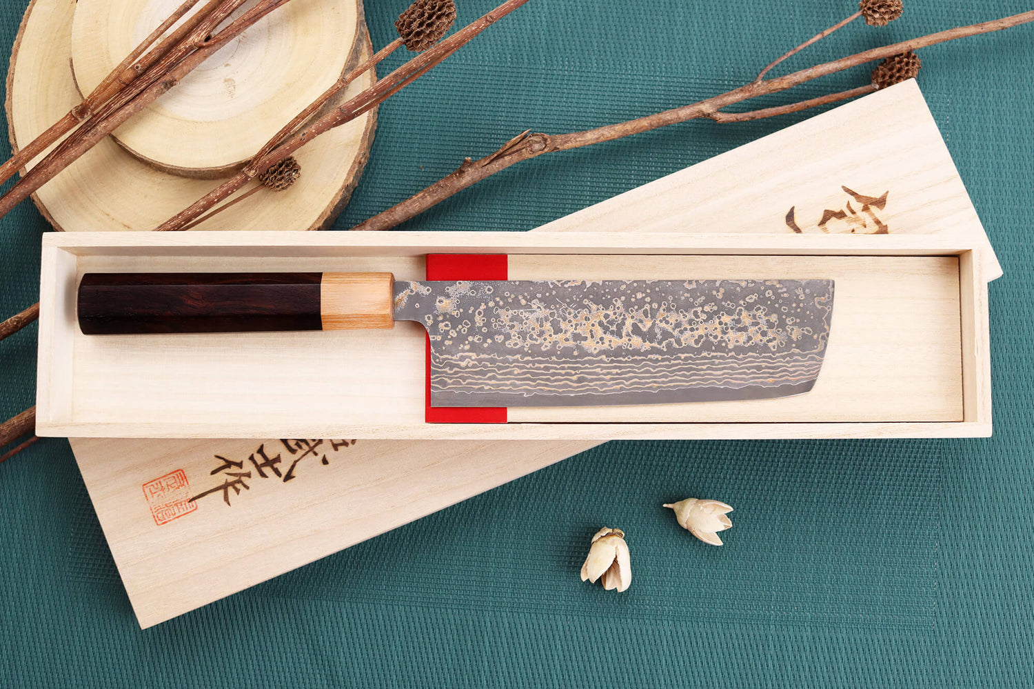 Couteau nakiri japonais artisanal Takeshi Saji VG10 Gold 16,5cm