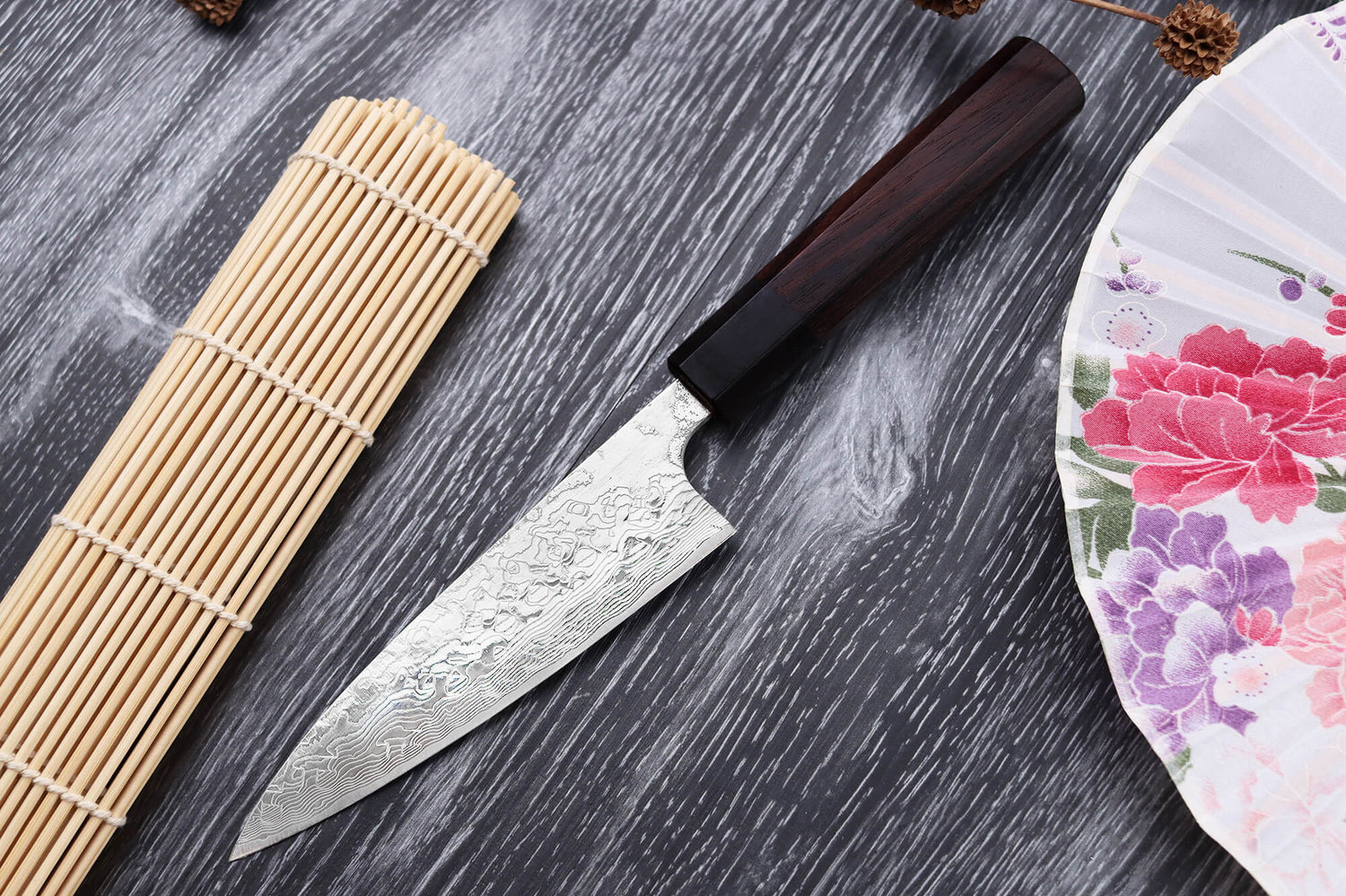 Couteau universel japonais artisanal Takeshi Saji R2 Damas 13,5cm