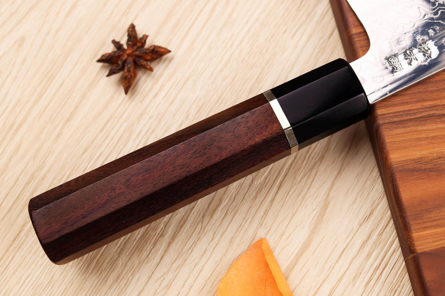 Couteau de chef 21cm japonais artisanal Sukenari SG2 damas