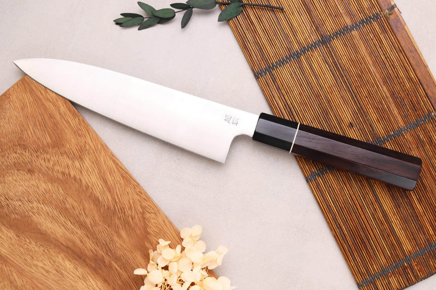 Couteau de chef 21cm japonais artisanal Sukenari ZDP-189 San Maï manche en ébène