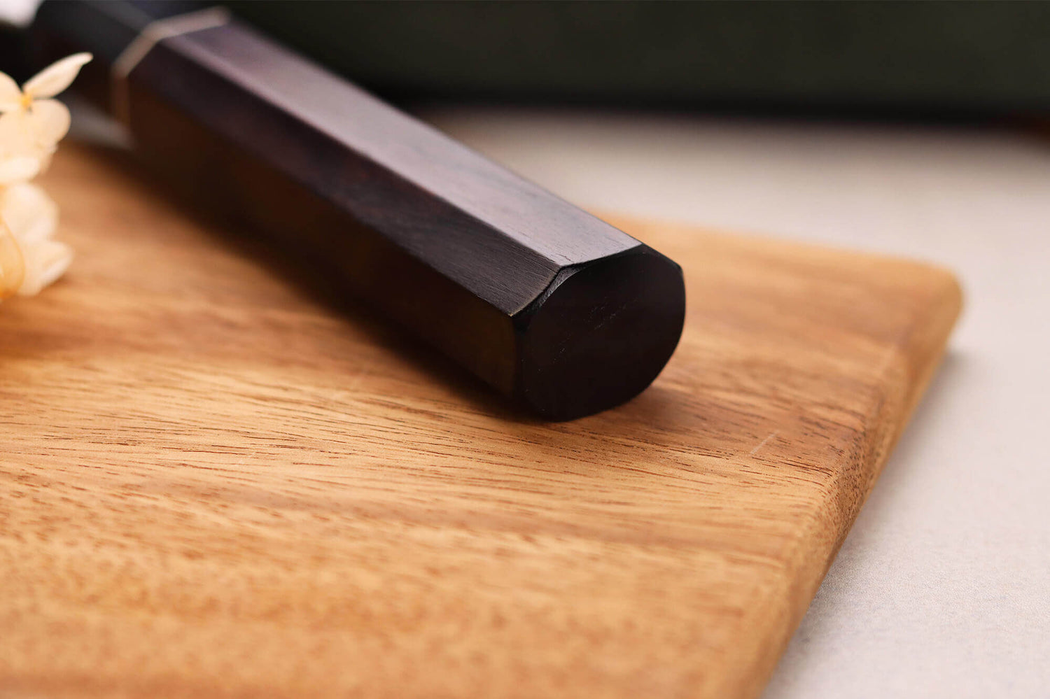 Couteau de chef 21cm japonais artisanal Sukenari ZDP-189 San Maï manche en ébène
