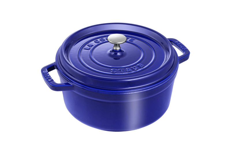Cocotte Staub ronde en fonte émaillée bleu intense - 24cm